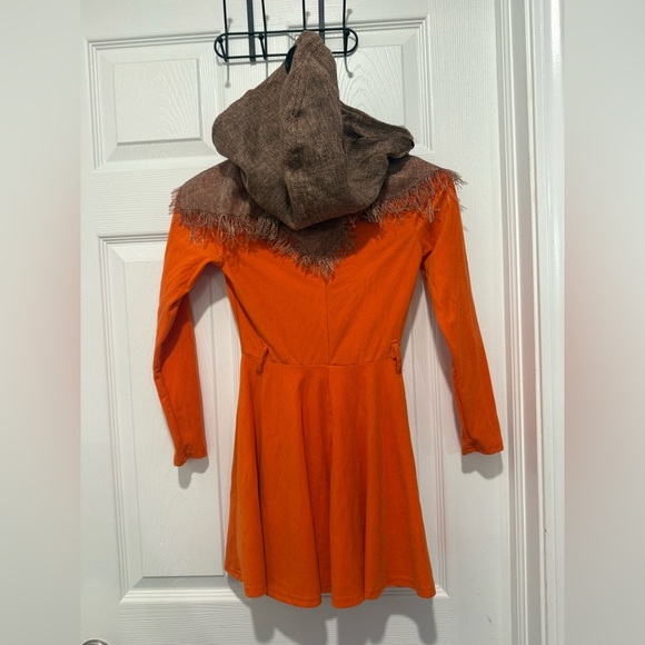 Spirit Halloween Sam Youth Dress Costume Size Medium and Bag Bundle. - Picture 4 of 6